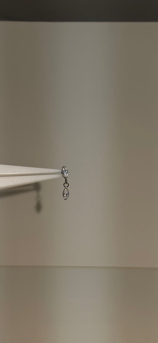 Brillo rombo con colgante