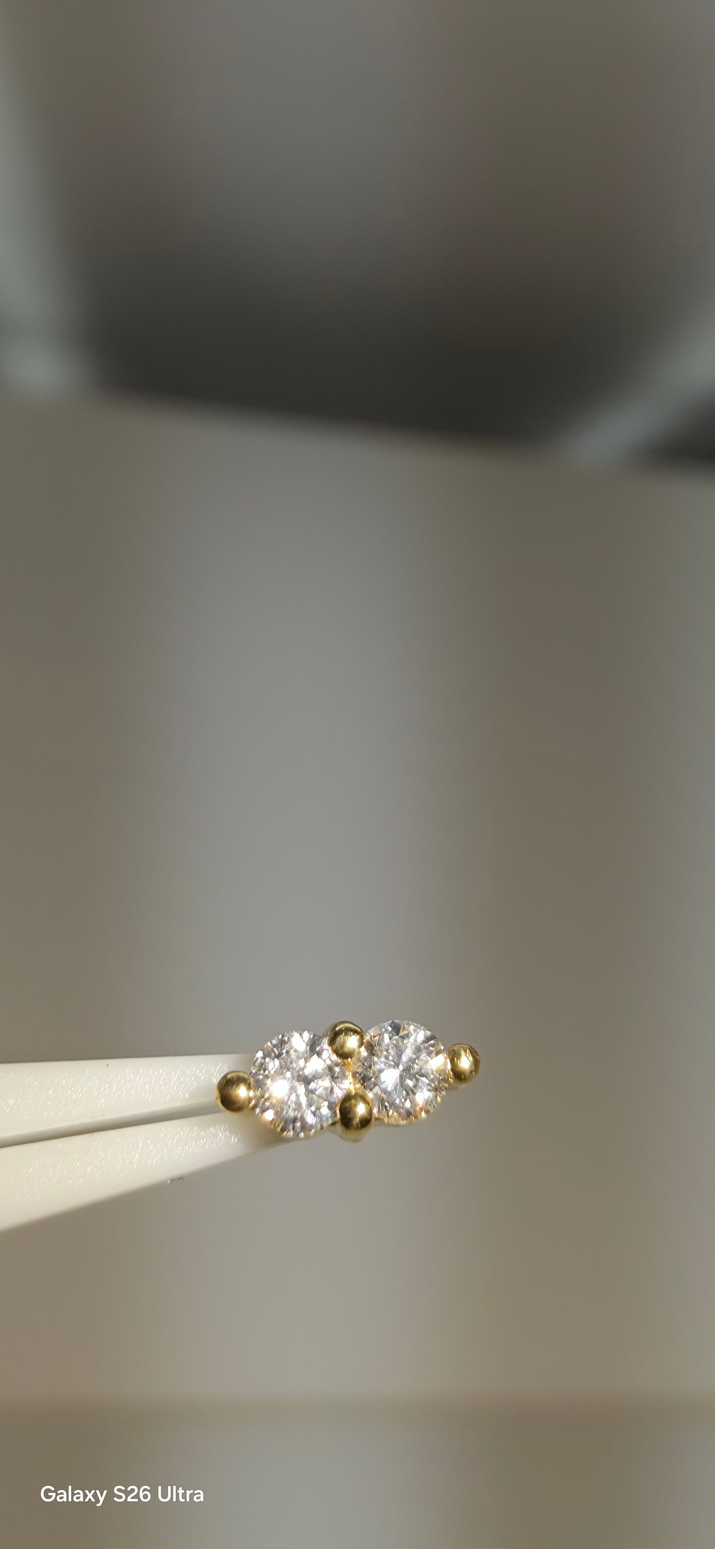 Diamante doble en oro de 18k