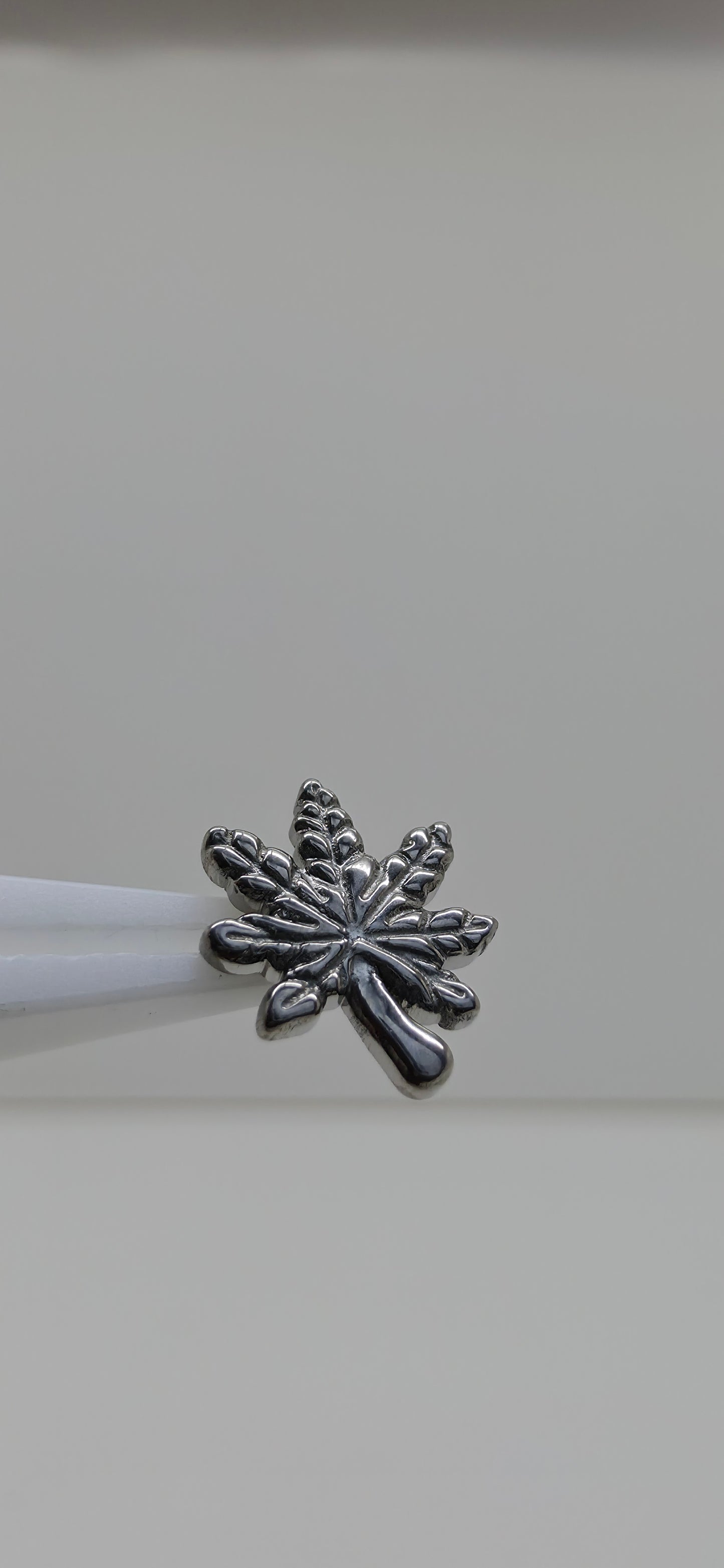 Piercing Titanio flor en forma de planta