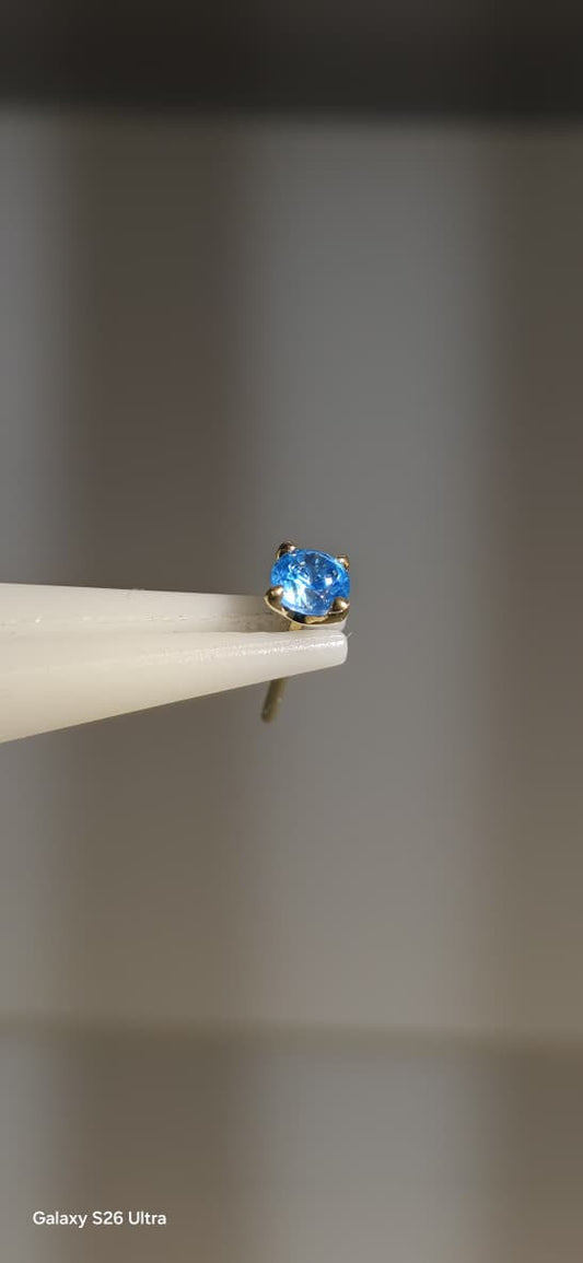 Zirconia azul en oro solido de 14k