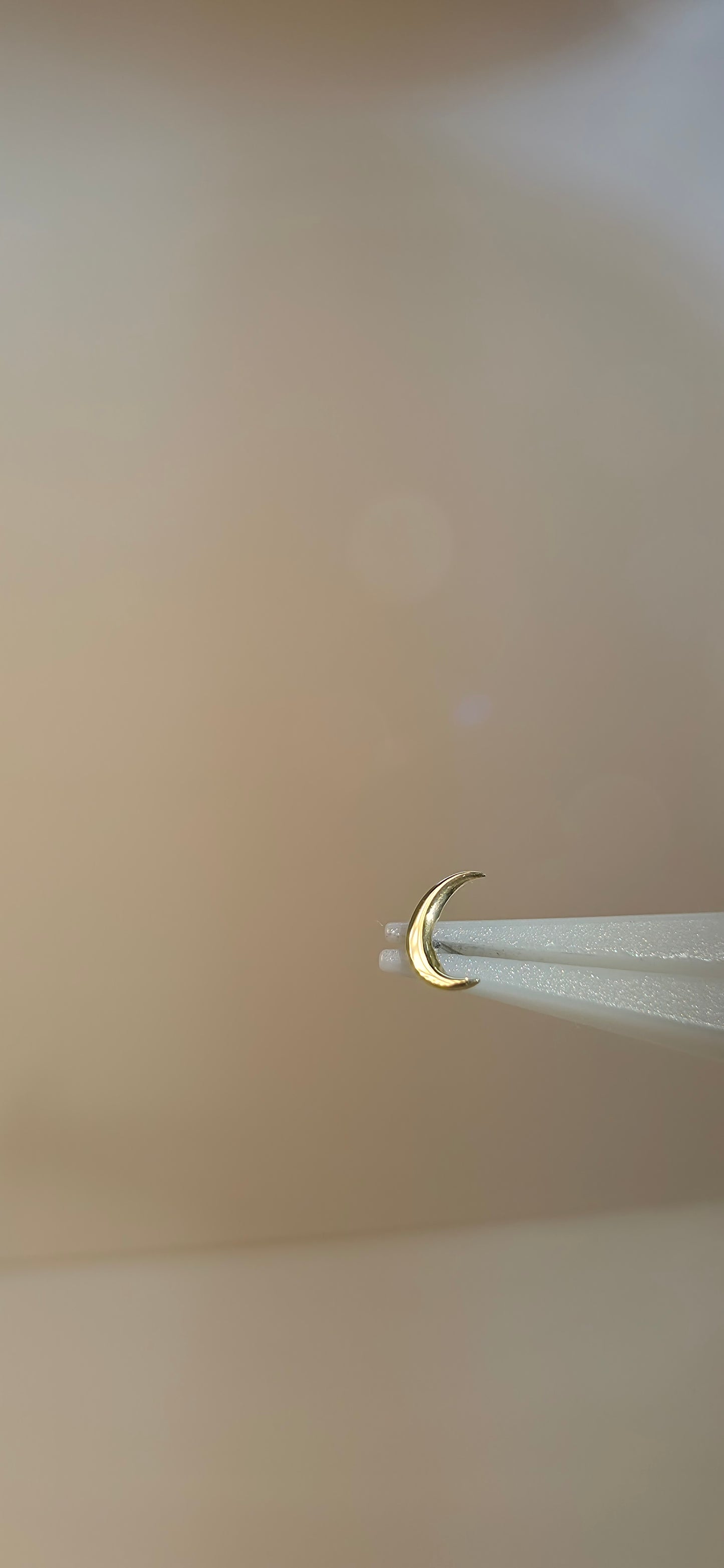 Luna en oro de 18k