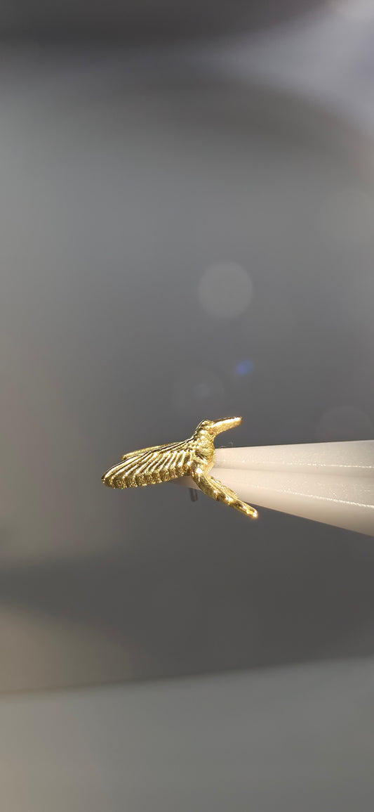 Colibrí en oro solido de 18k izquierdo o derecho