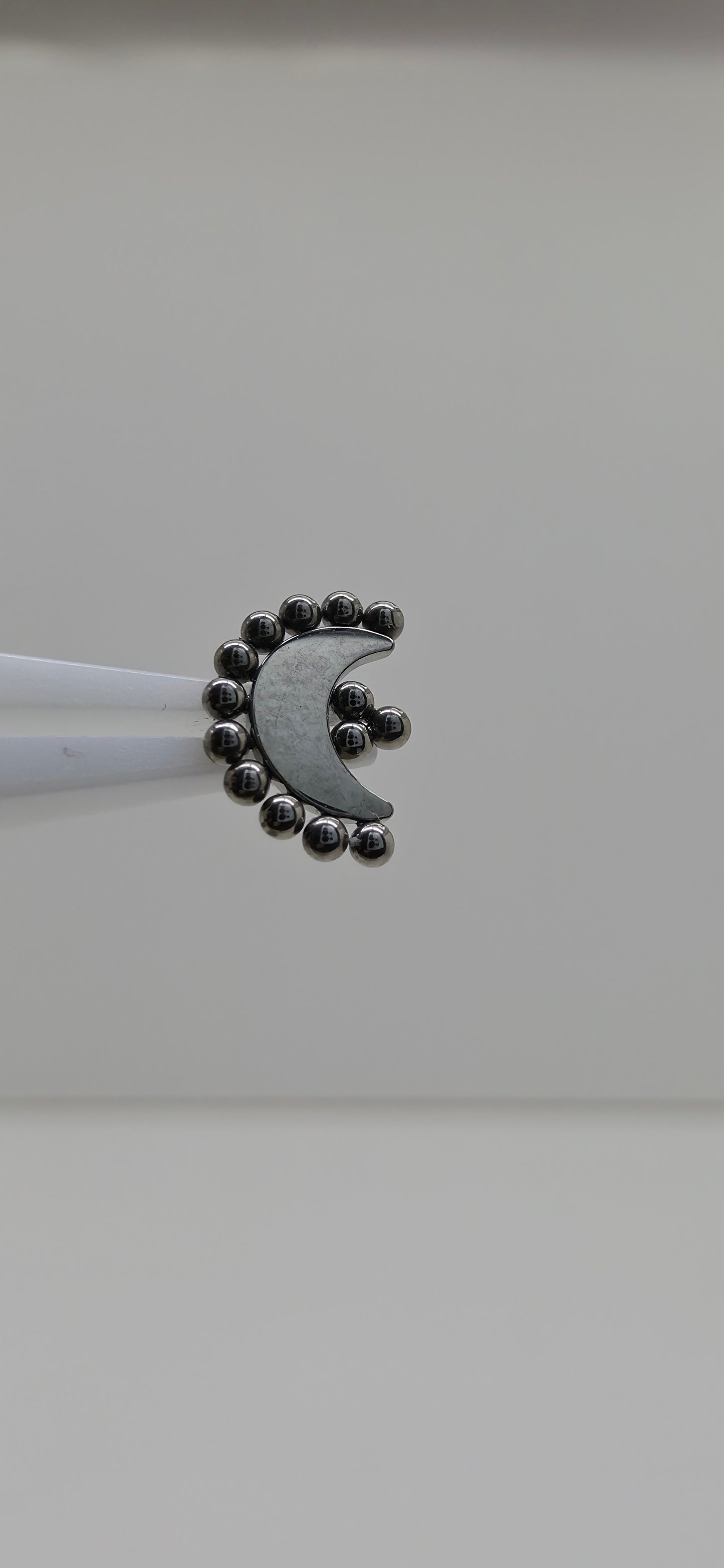 Piercing Labret Titanio figura luna