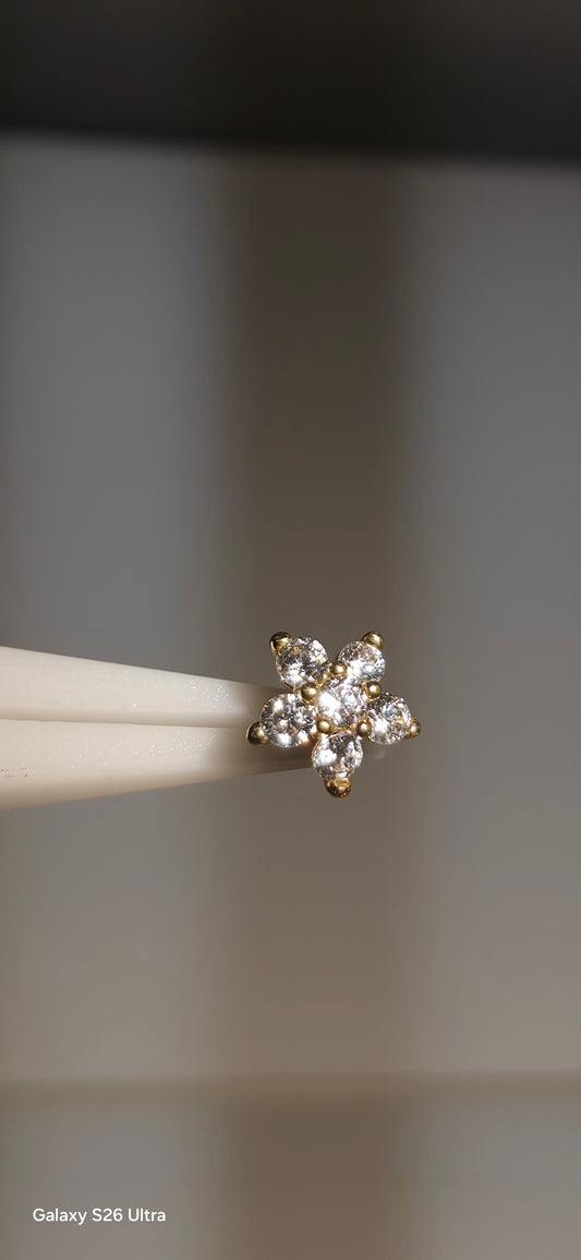 Flor de 5 pétalos en oro de 14k