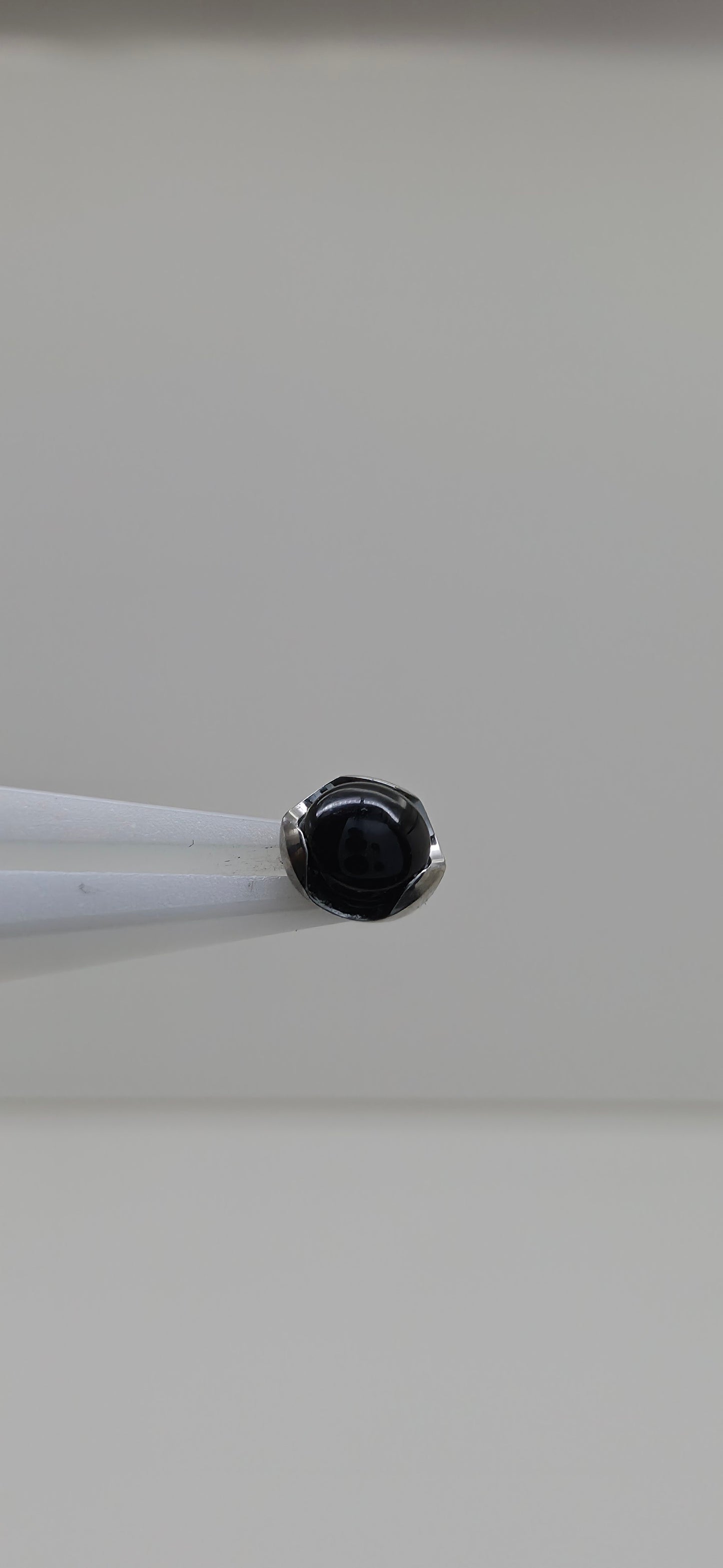Piercing Labret Titanio obsidiana