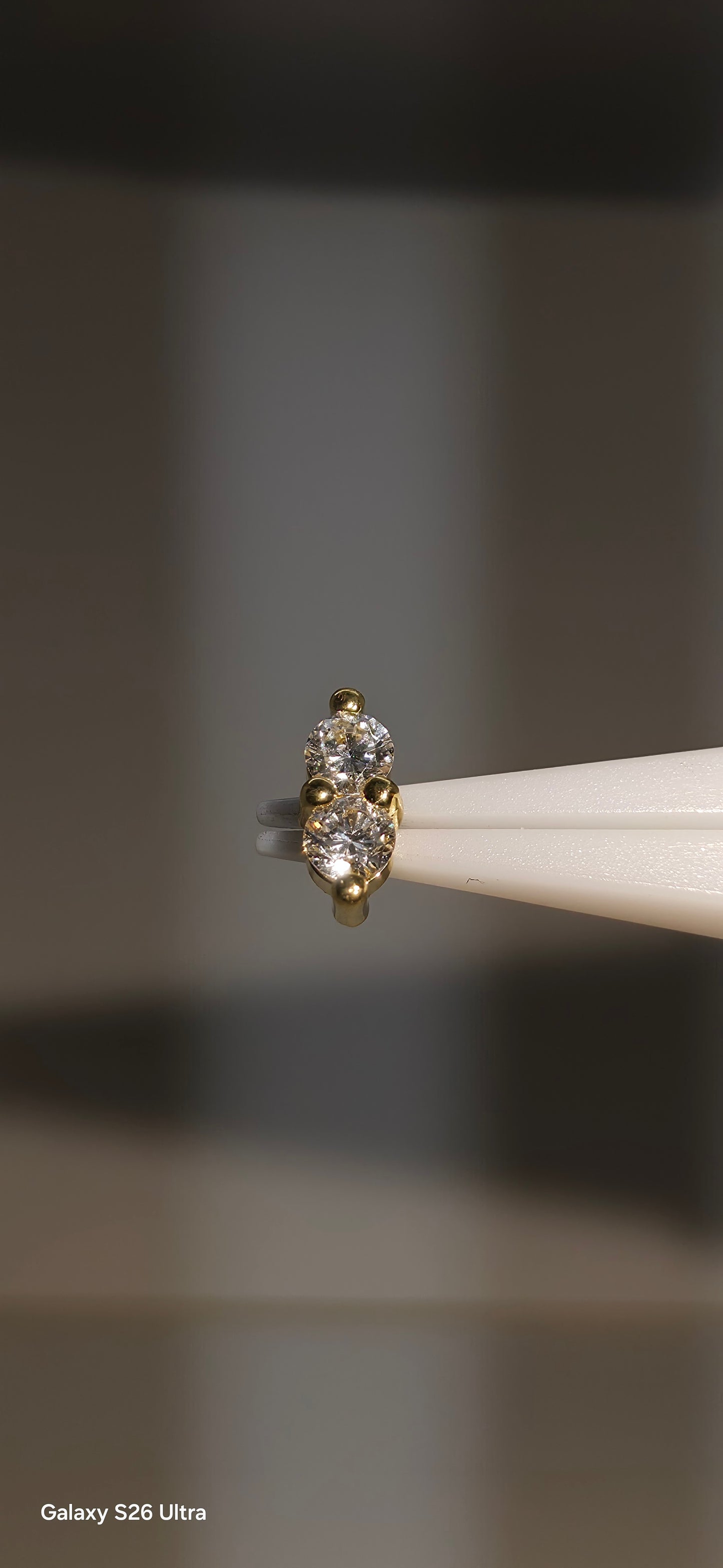 Diamante doble en oro de 18k
