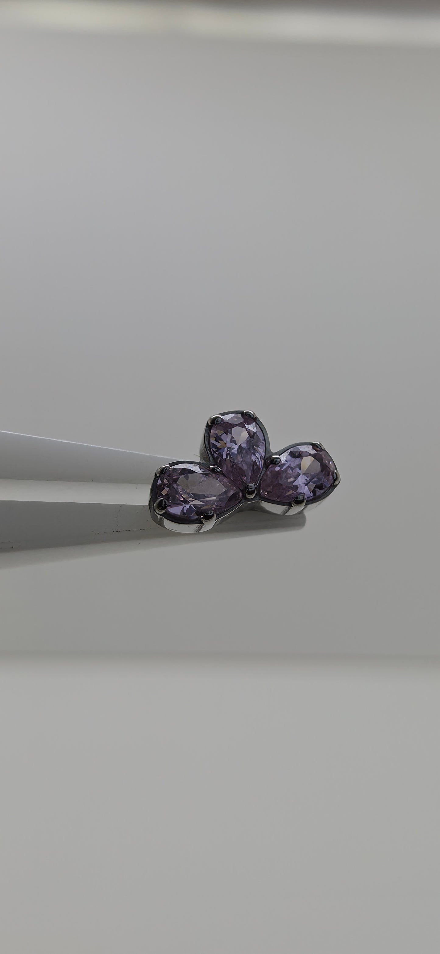 Piercing Labret Titanio Triple cristal