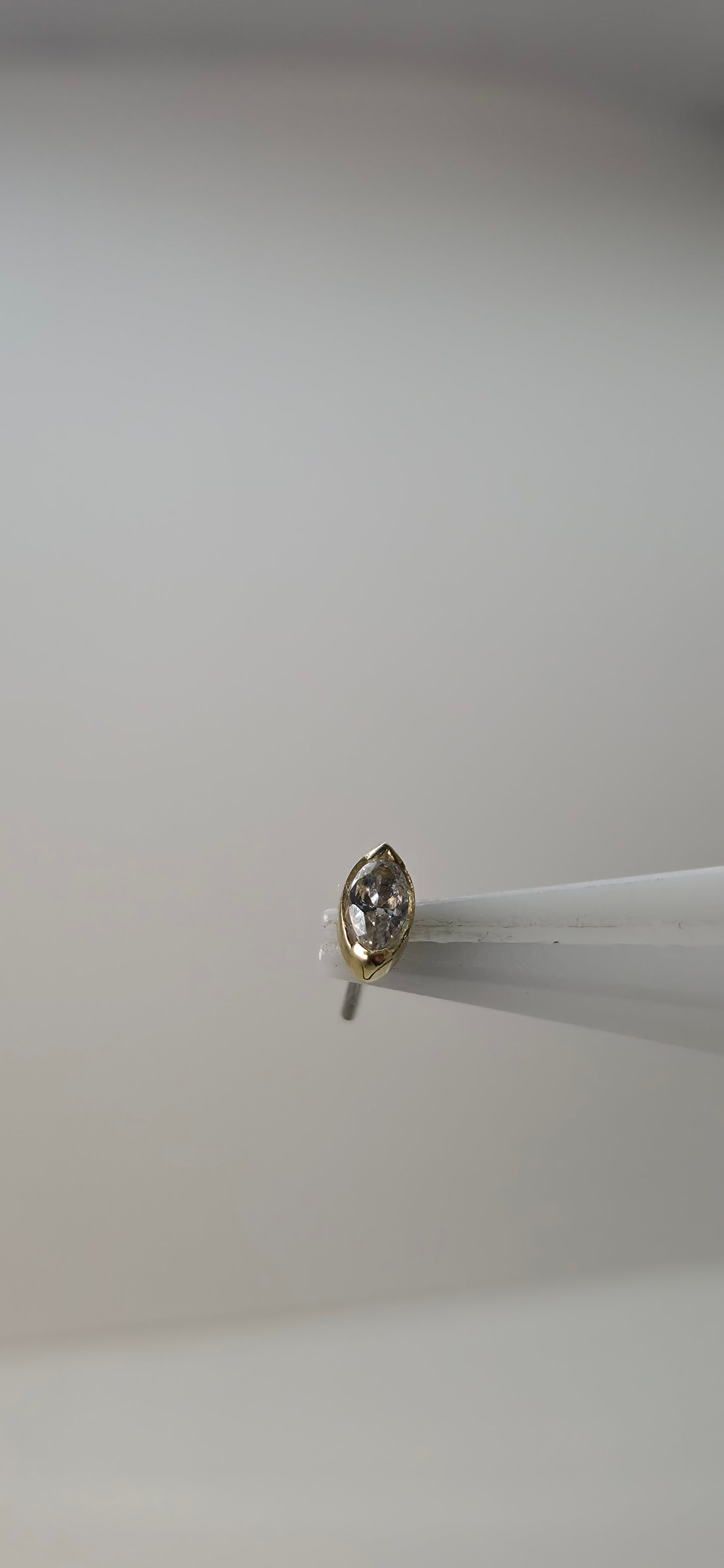 Marquise con cristales Swarovski en oro de 18k