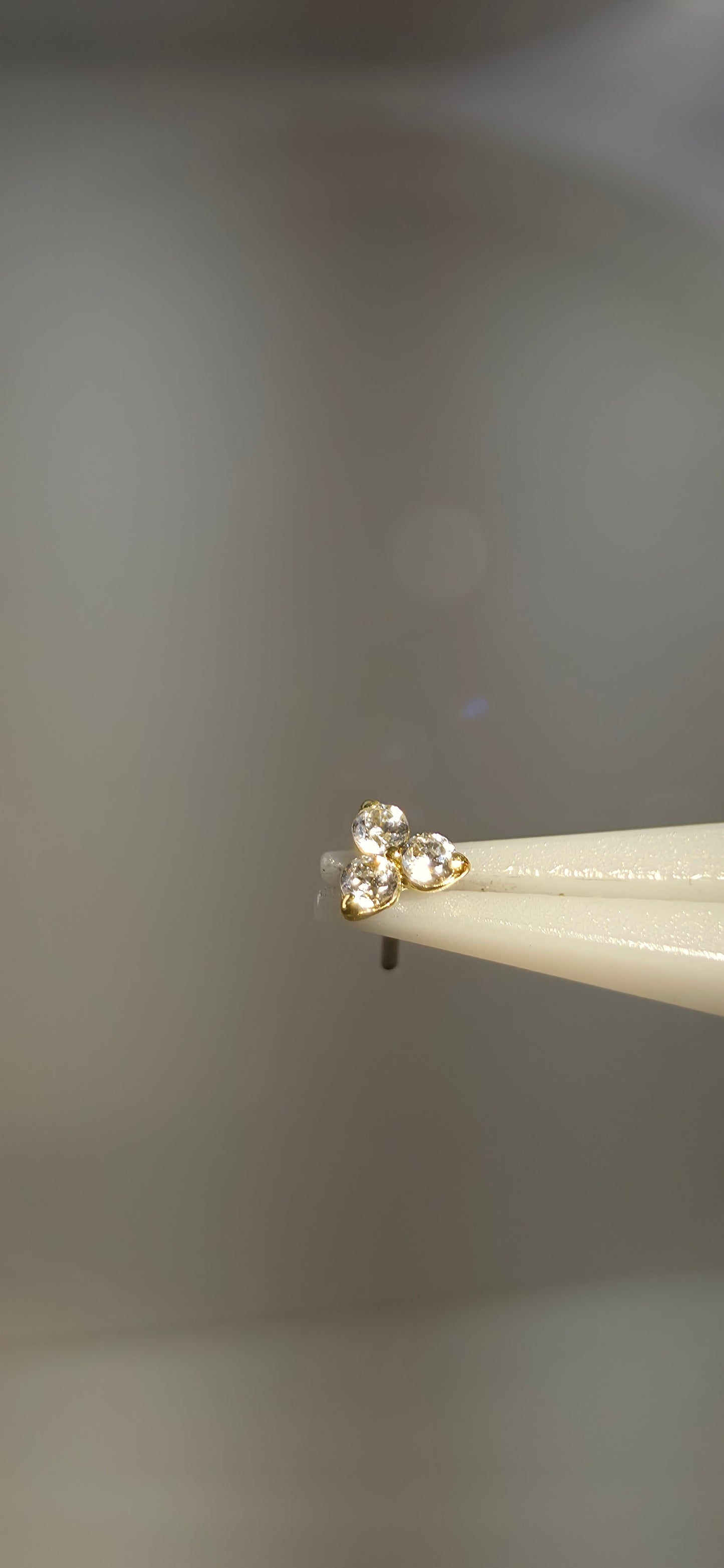 Trinity en oro de 18k con cristales Swarovski