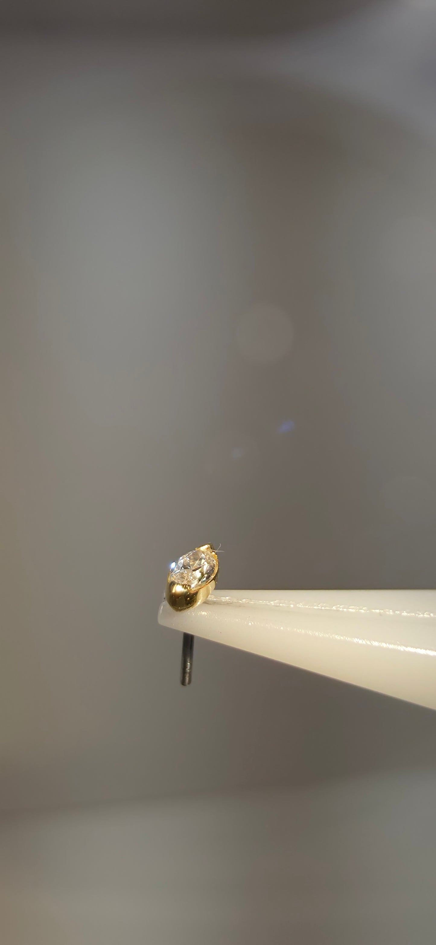 Marquise con cristales Swarovski en oro de 18k