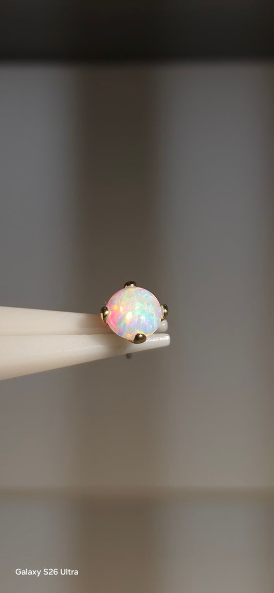 Opalo nieve 3.5 mm en oro de 18k
