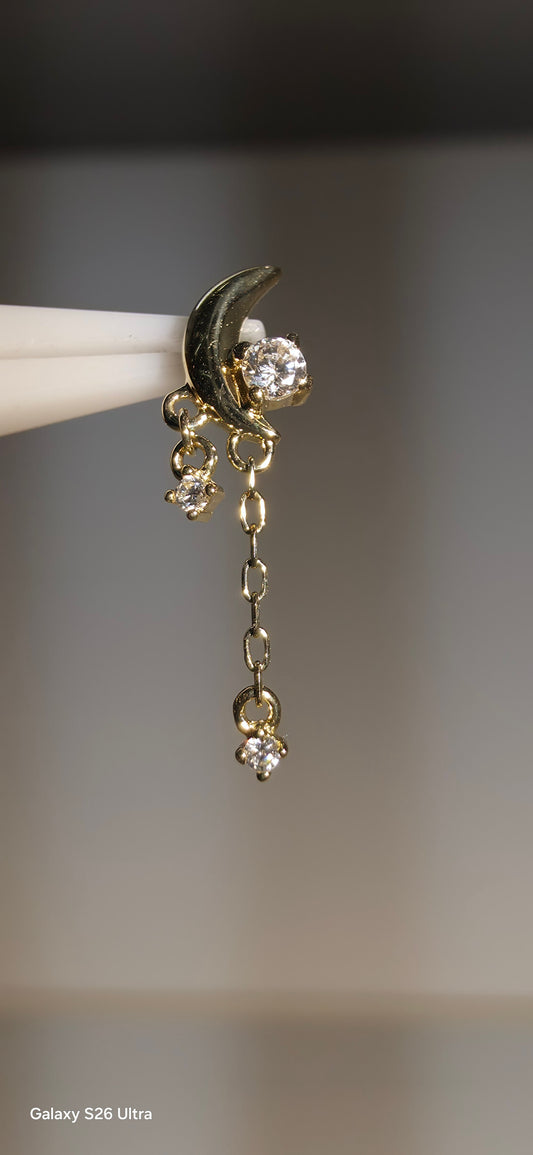 Luna con colgante y cristales Swarovski en oro de 14k